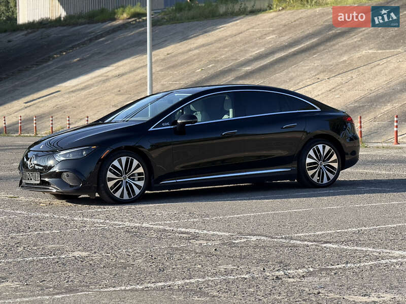 Седан Mercedes-Benz EQE 2022 в Києві