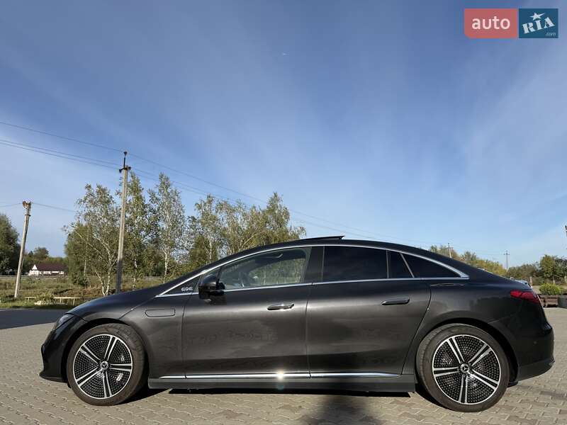 Седан Mercedes-Benz EQE 2022 в Ровно