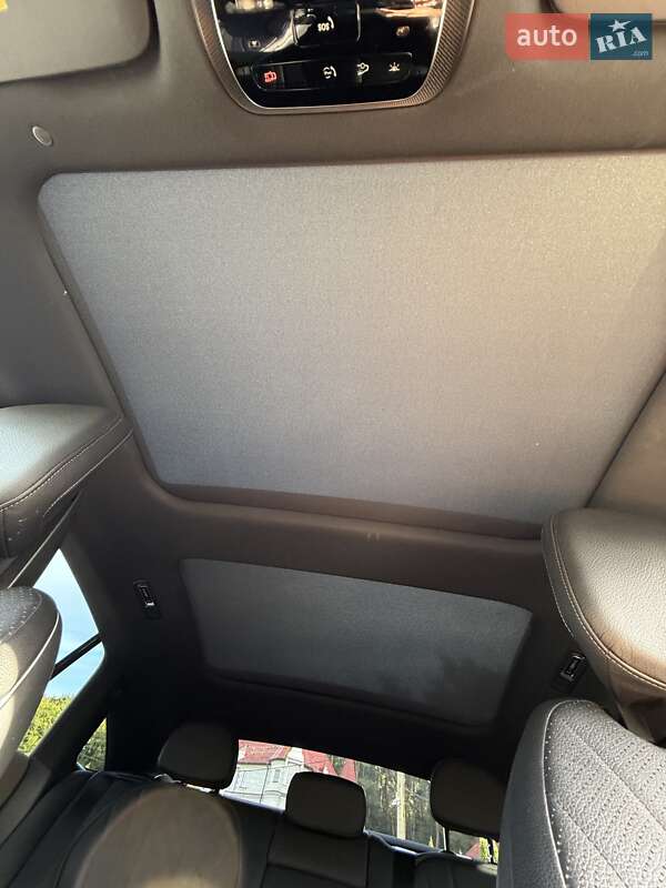 Седан Mercedes-Benz EQE 2022 в Ровно