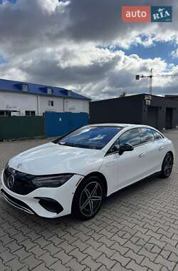 Седан Mercedes-Benz EQE 2023 в Сокале