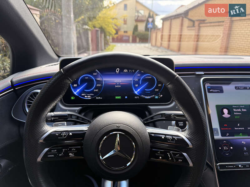 Седан Mercedes-Benz EQE 2023 в Львові