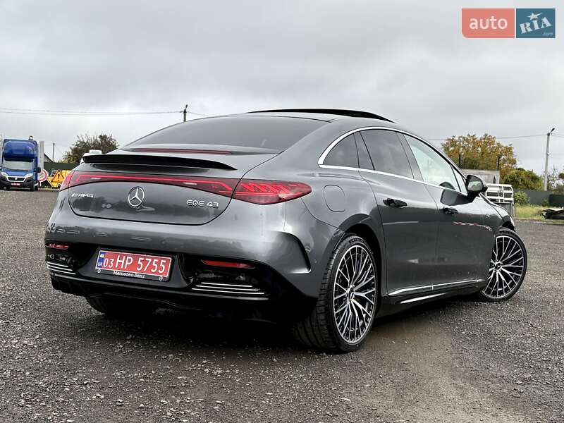 Седан Mercedes-Benz EQE 2023 в Киеве