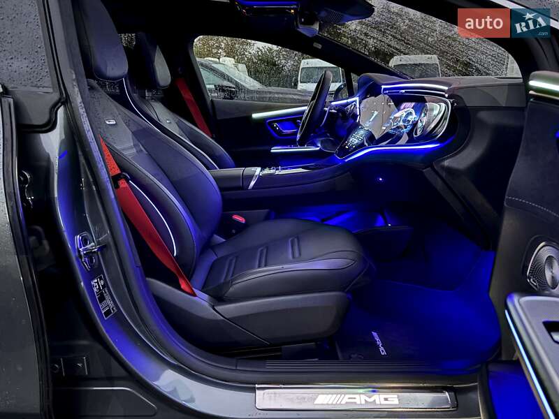 Седан Mercedes-Benz EQE 2023 в Киеве