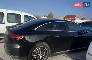 Седан Mercedes-Benz EQE 2022 в 