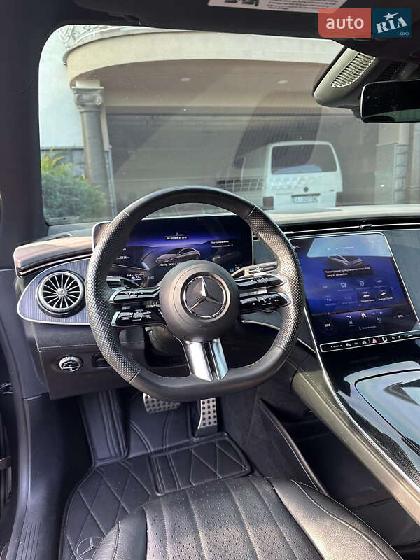 Седан Mercedes-Benz EQE 2023 в Киеве