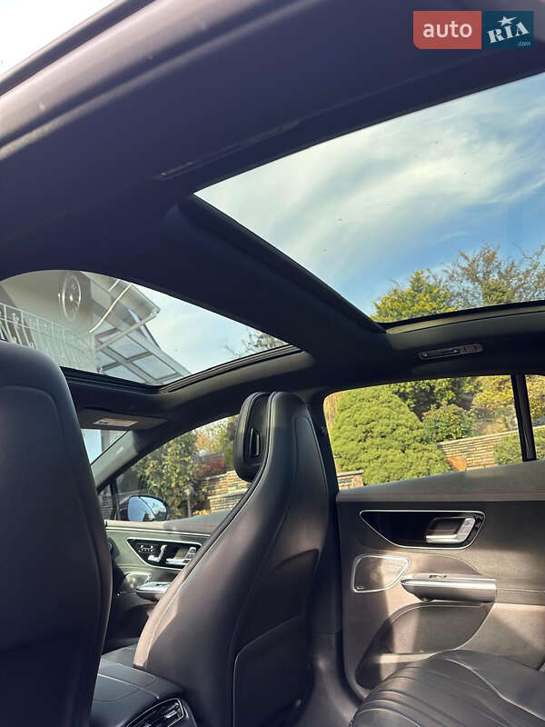 Седан Mercedes-Benz EQE 2023 в Киеве