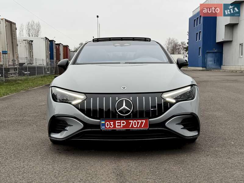 Седан Mercedes-Benz EQE 2022 в Киеве