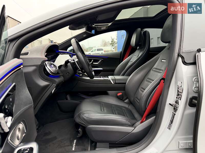 Седан Mercedes-Benz EQE 2022 в Киеве