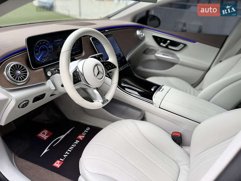 Седан Mercedes-Benz EQE 2022 в Одессе