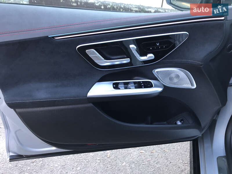 Седан Mercedes-Benz EQE 2023 в Рівному
