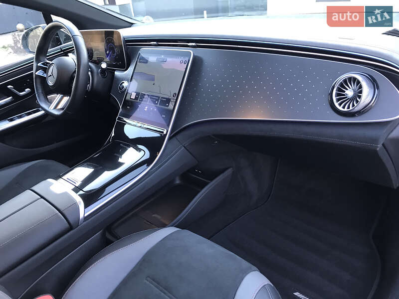 Седан Mercedes-Benz EQE 2023 в Рівному