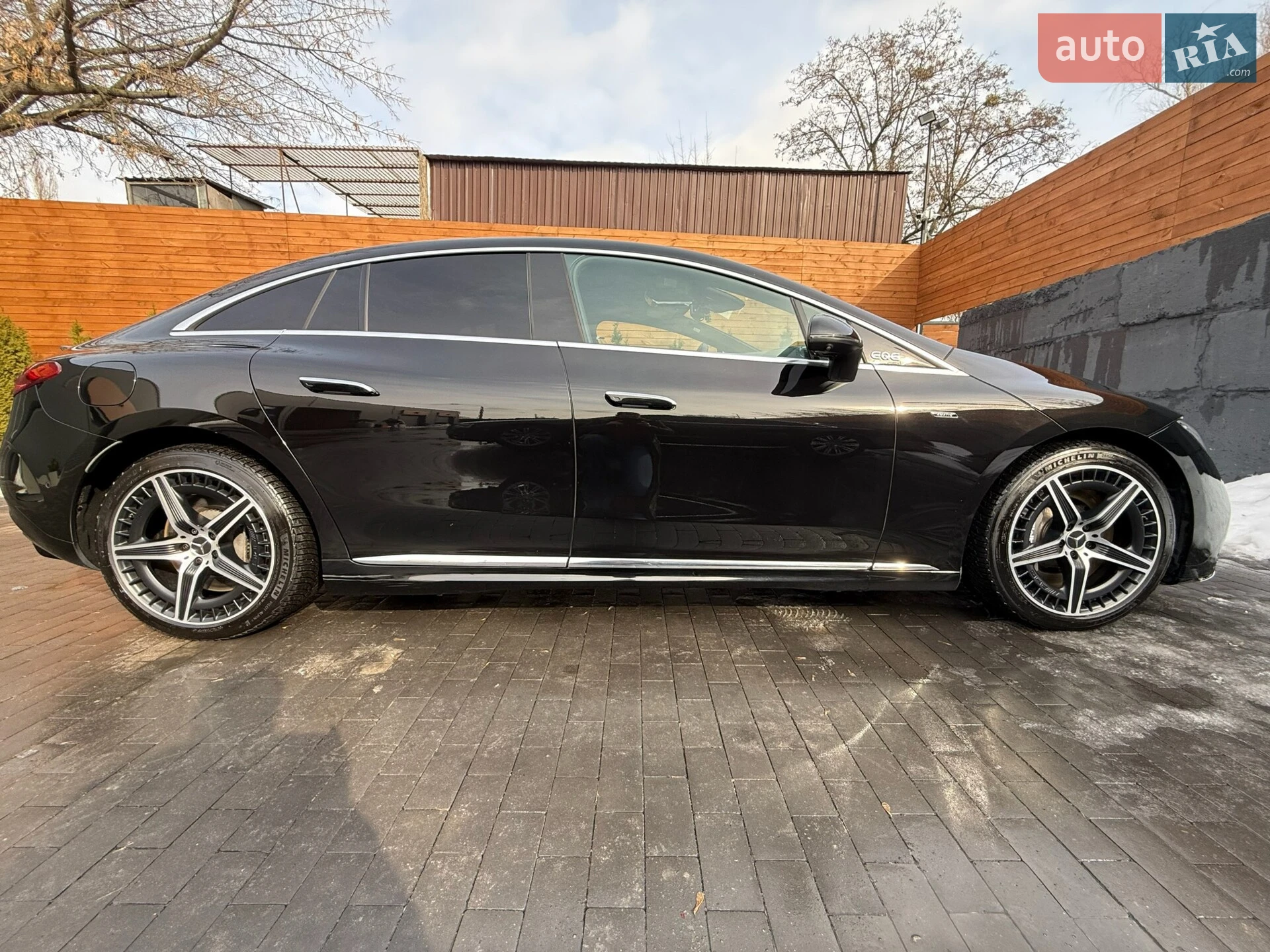 2022 Mercedes-Benz EQE - мініатюра 10