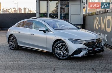 Седан Mercedes-Benz EQE 2022 в Києві