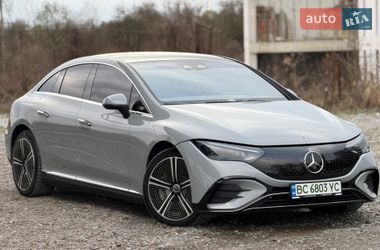 Седан Mercedes-Benz EQE 2022 в Львове