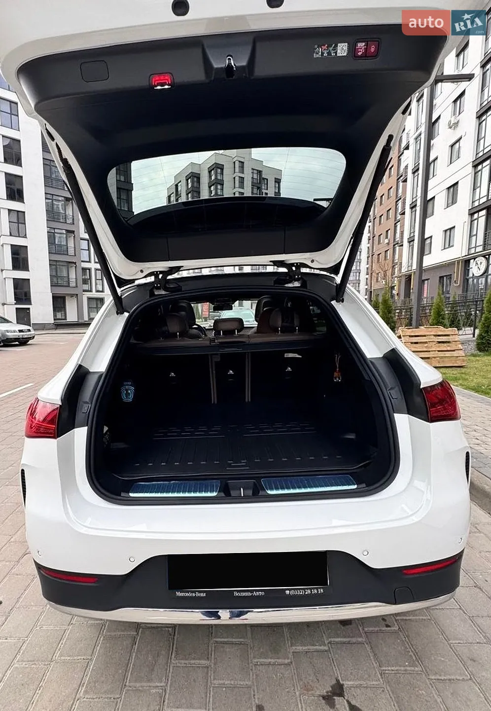 2023 Mercedes-Benz EQE - мініатюра 16
