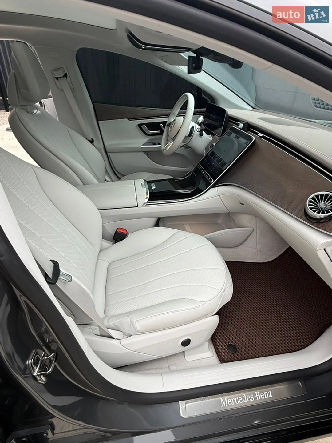 2024 Mercedes-Benz EQE - мініатюра 38