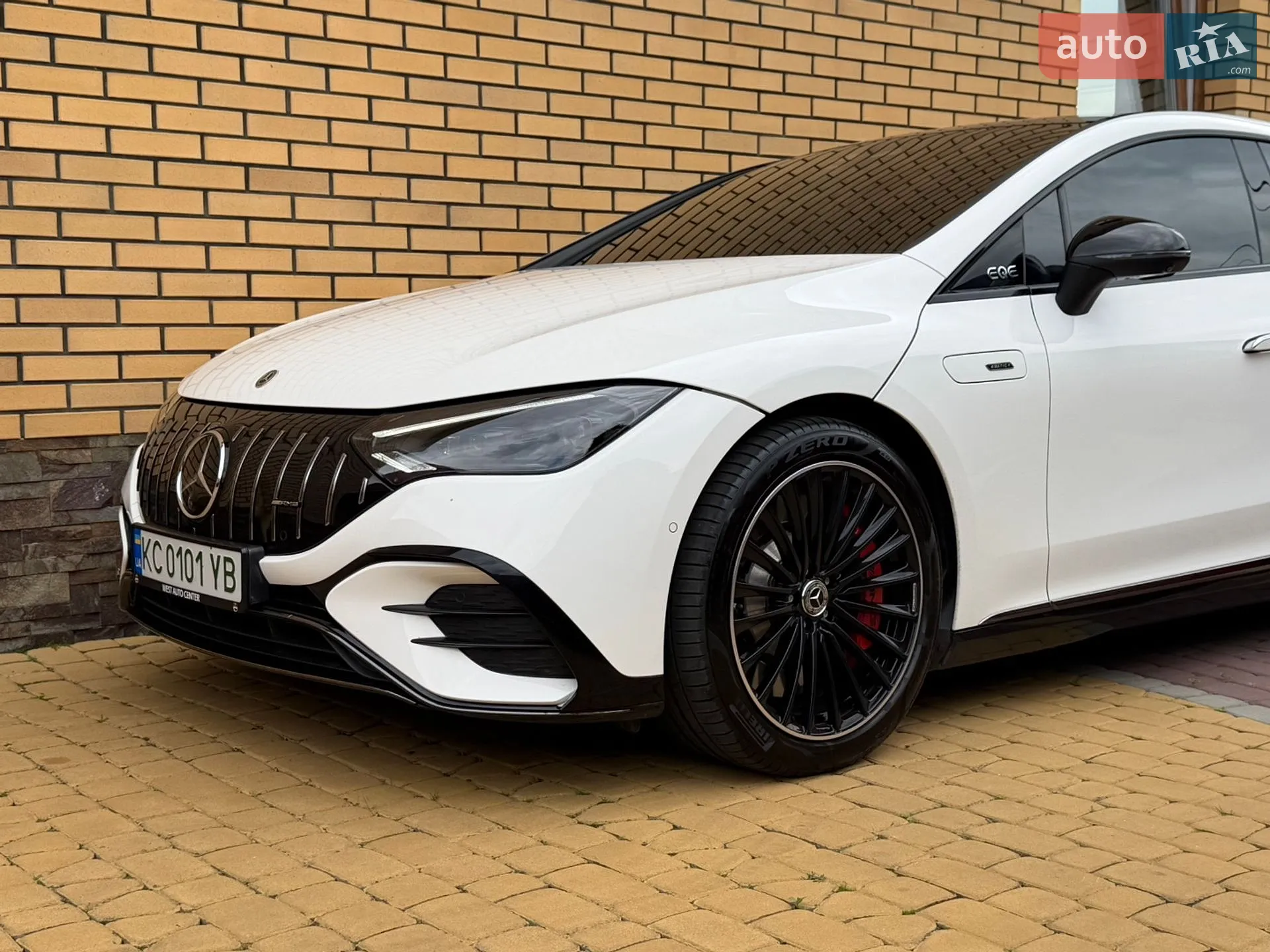2023 Mercedes-Benz EQE - мініатюра 5
