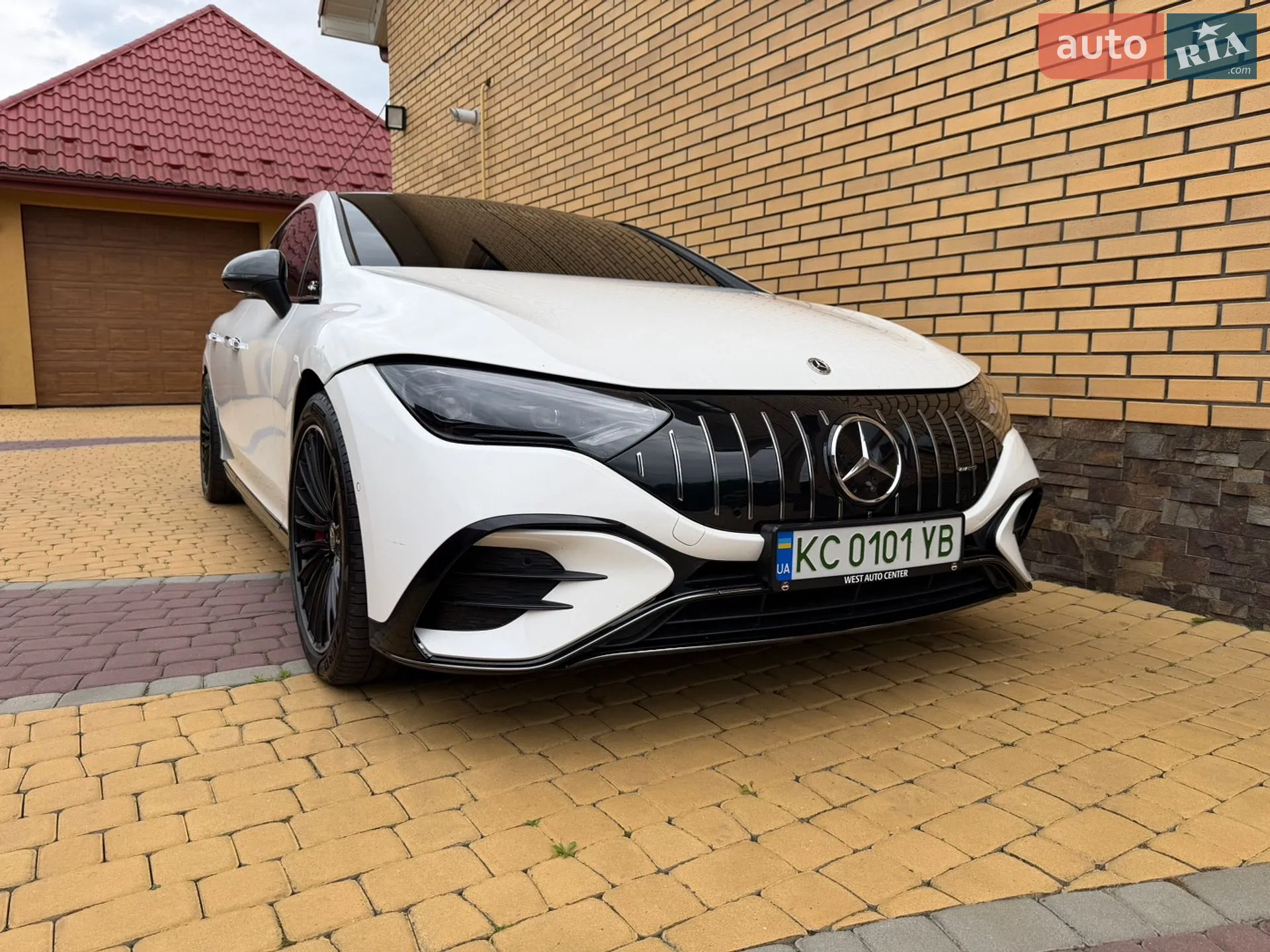 2023 Mercedes-Benz EQE - мініатюра 15