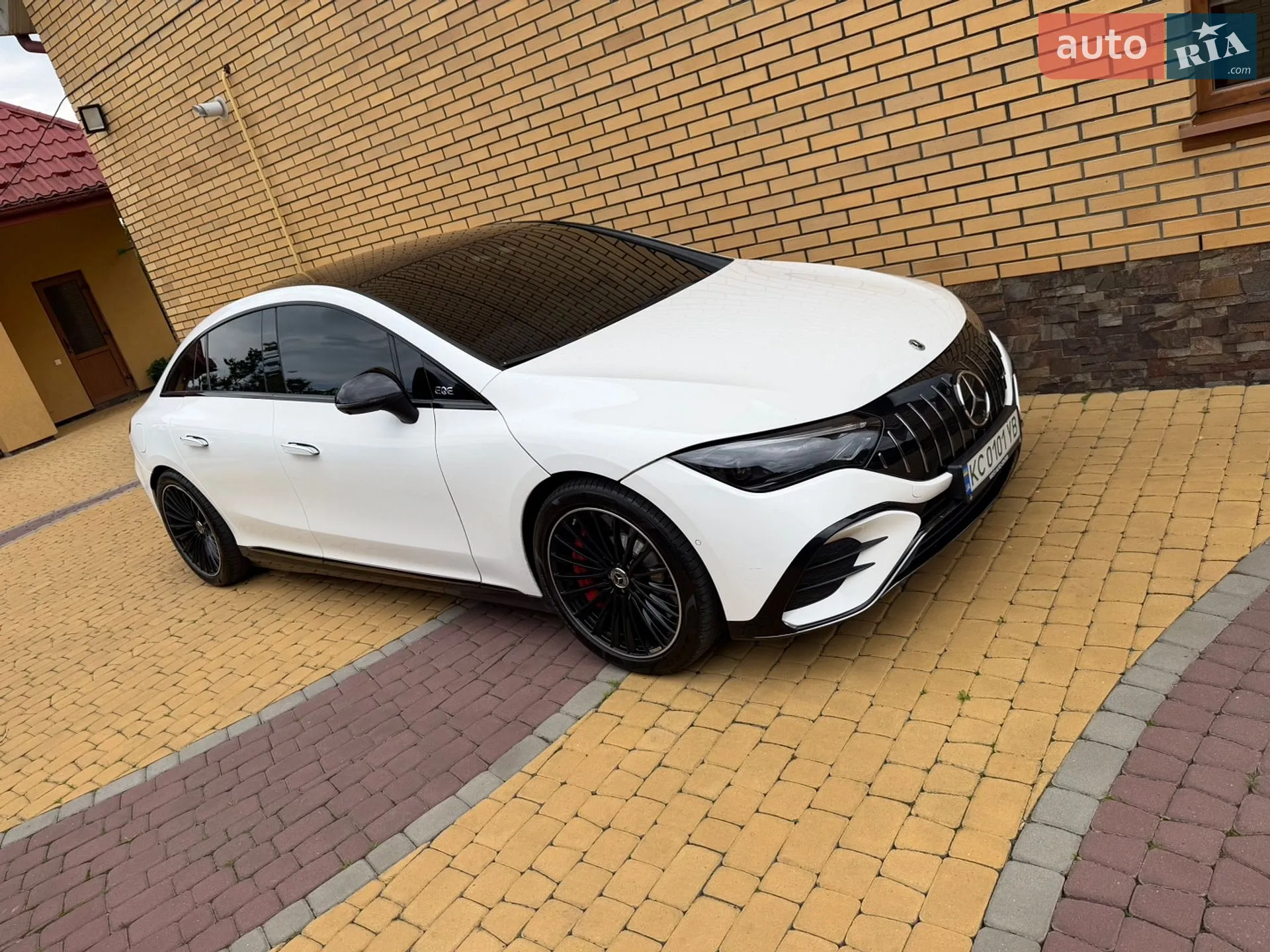 2023 Mercedes-Benz EQE - мініатюра 20