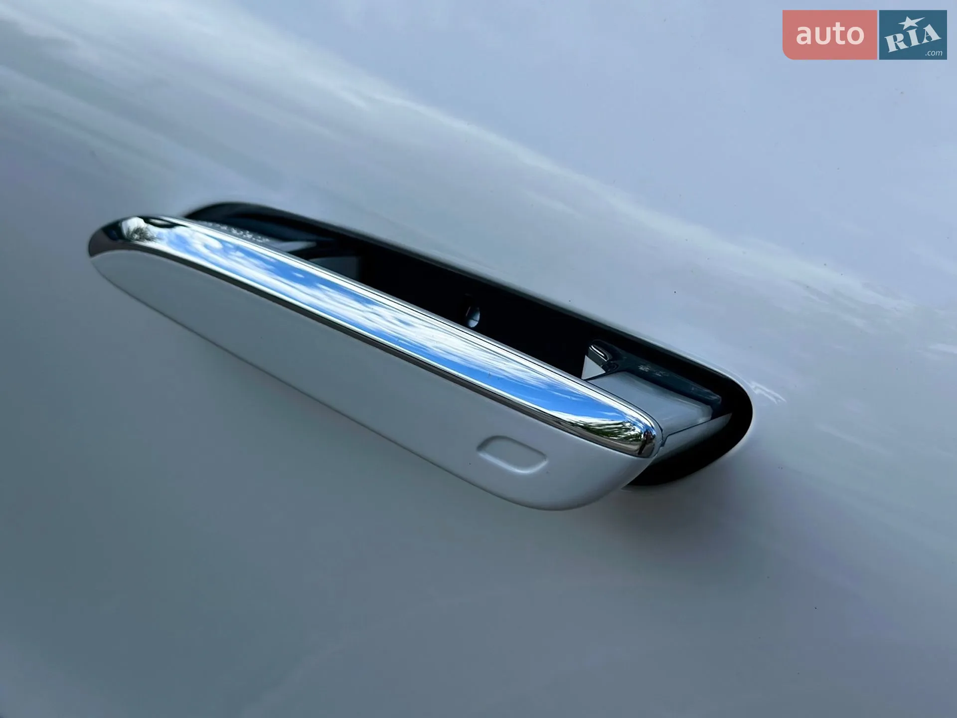 2022 Mercedes-Benz EQE - мініатюра 11