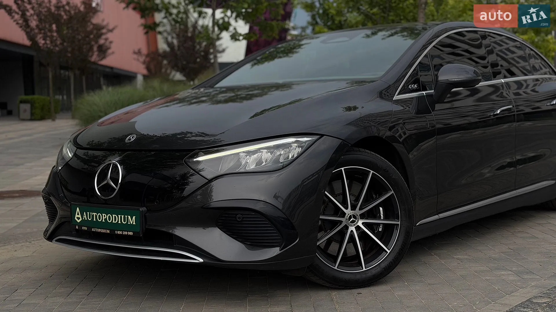 2023 Mercedes-Benz EQE - мініатюра 3