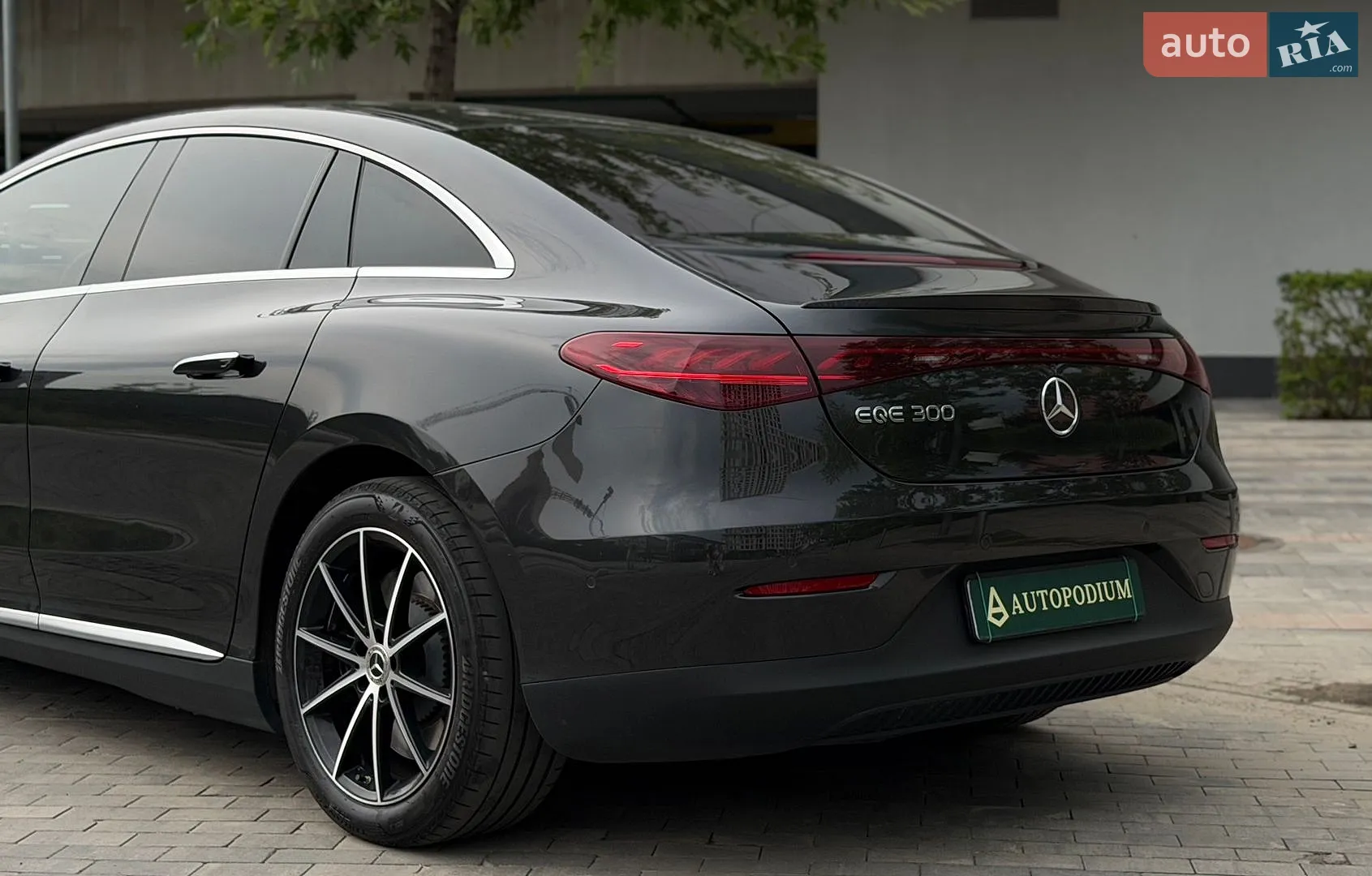 2023 Mercedes-Benz EQE - мініатюра 9