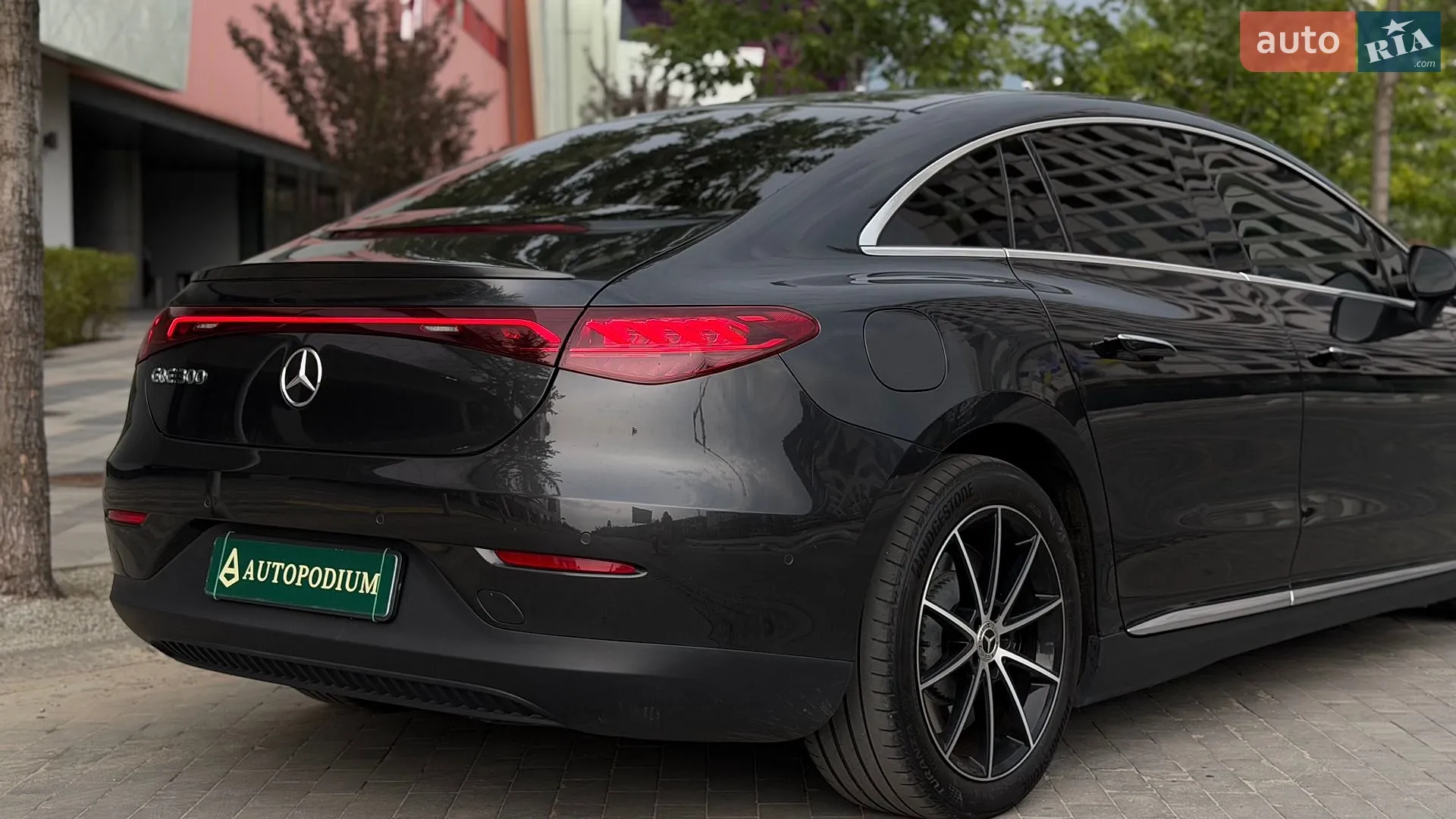 2023 Mercedes-Benz EQE - мініатюра 12