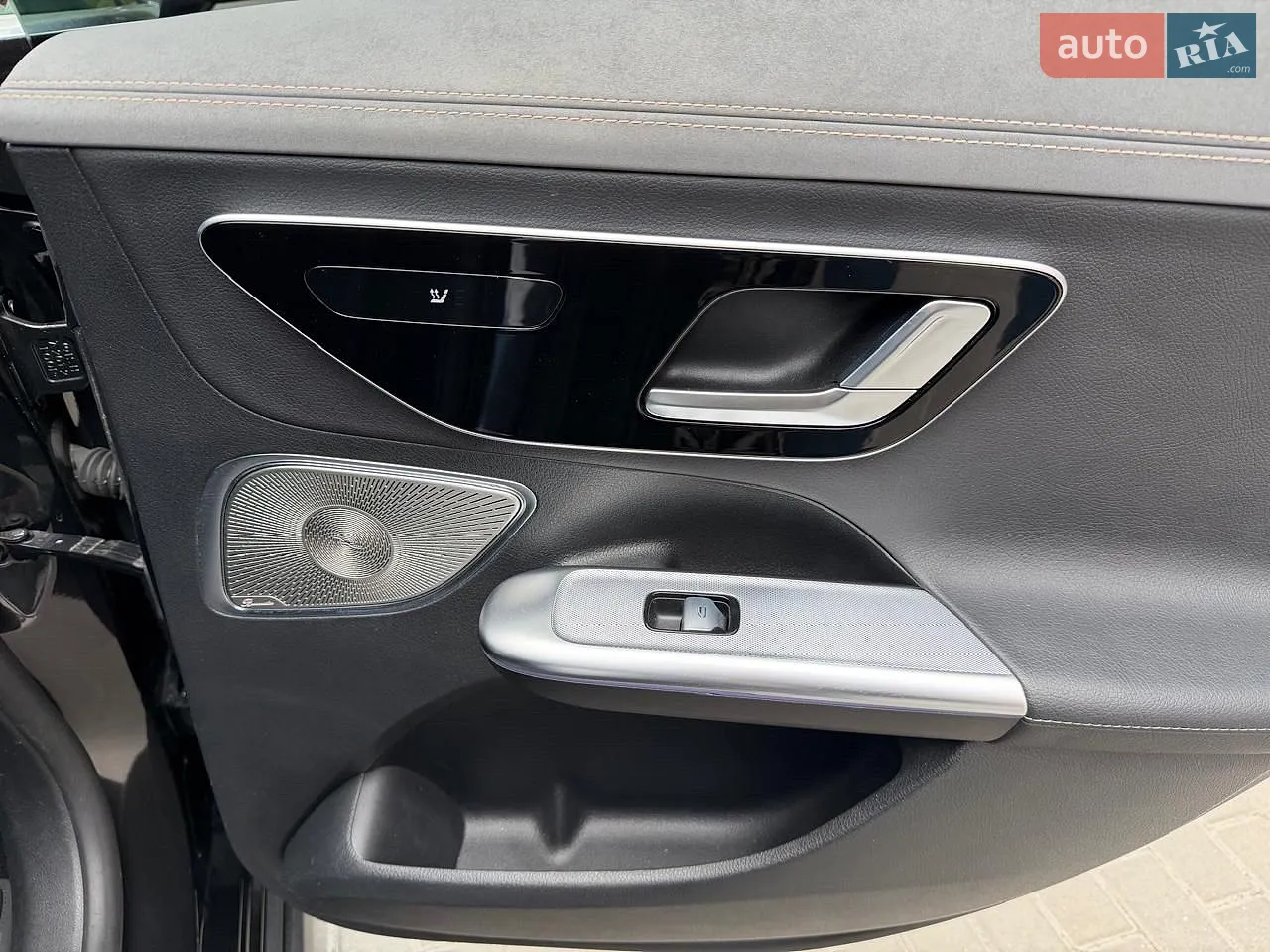 2022 Mercedes-Benz EQE - мініатюра 44