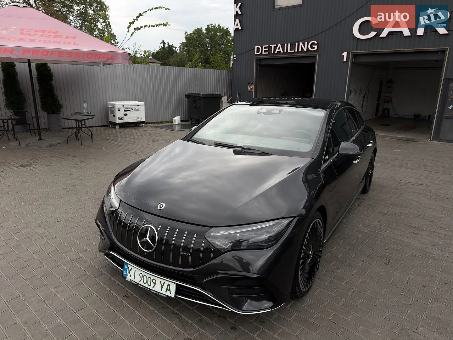 2022 Mercedes-Benz EQE - мініатюра 9