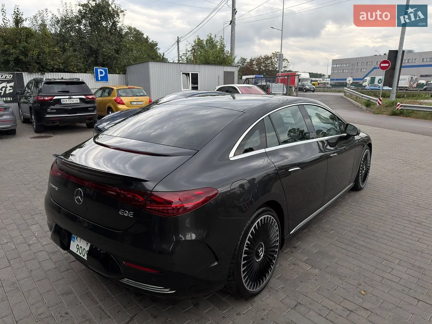 2022 Mercedes-Benz EQE - мініатюра 12