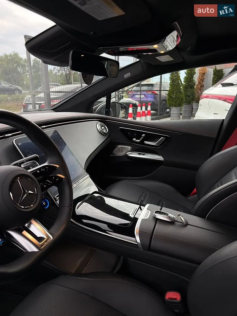 2022 Mercedes-Benz EQE - мініатюра 24