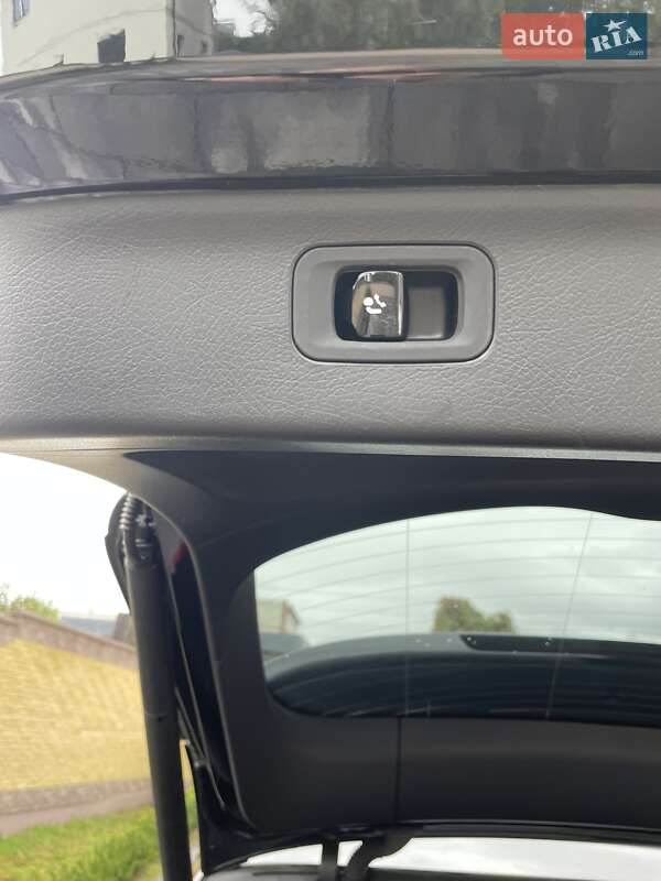 Внедорожник / Кроссовер Mercedes-Benz EQS SUV 2023 в Ровно