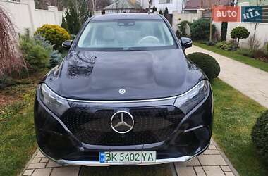 Внедорожник / Кроссовер Mercedes-Benz EQS SUV 2022 в 