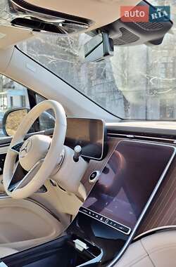 Внедорожник / Кроссовер Mercedes-Benz EQS SUV 2022 в 
