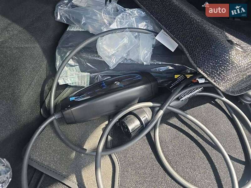 Внедорожник / Кроссовер Mercedes-Benz EQS SUV 2023 в Киеве