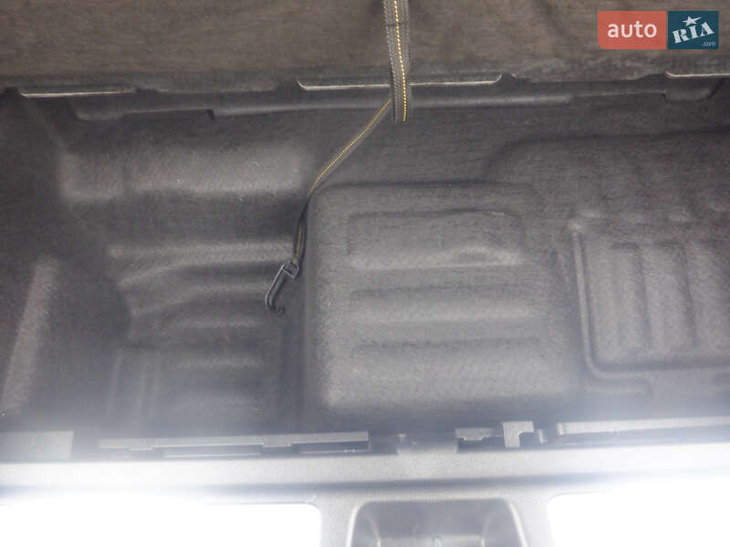 Внедорожник / Кроссовер Mercedes-Benz EQS SUV 2023 в Киеве фото 35 Внедорожник / Кроссовер Mercedes-Benz EQS SUV 2023 в Киеве