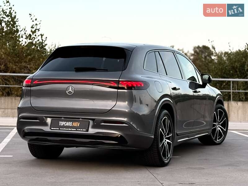 Седан Mercedes-Benz EQS SUV 2023 в Киеве