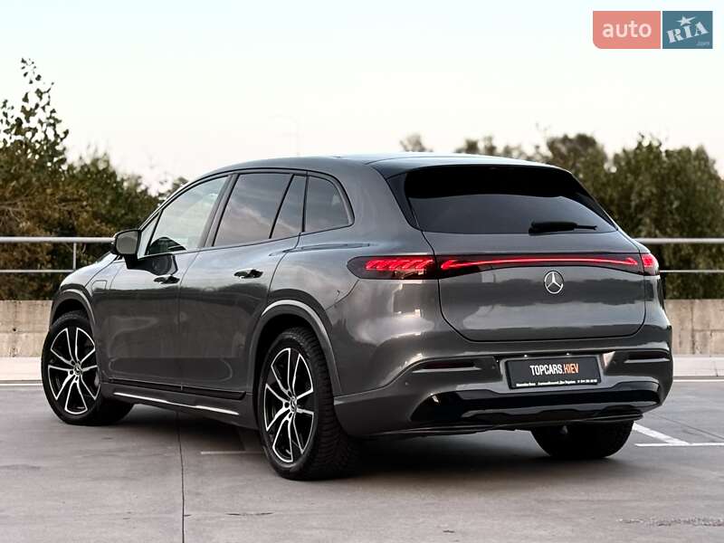 Седан Mercedes-Benz EQS SUV 2023 в Киеве
