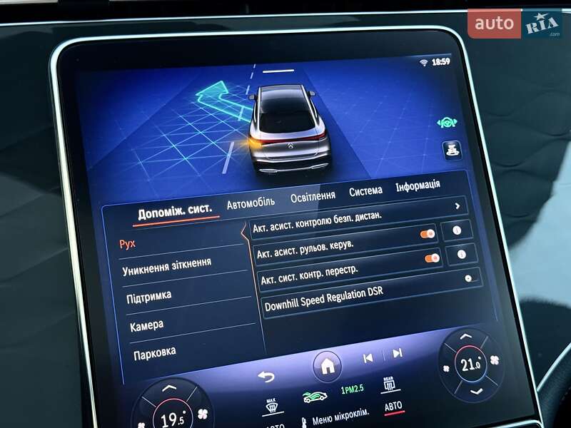 Седан Mercedes-Benz EQS SUV 2023 в Киеве