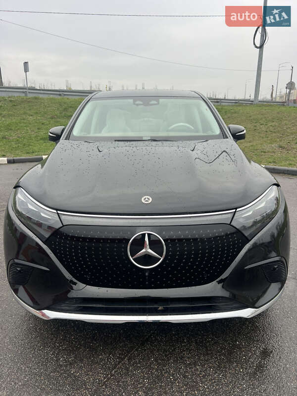 Mercedes-Benz EQS SUV 2022