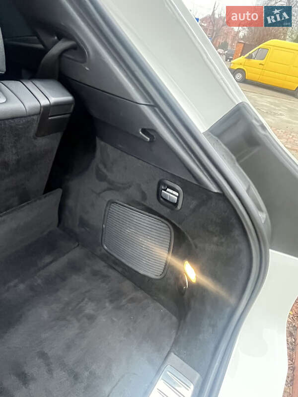 Внедорожник / Кроссовер Mercedes-Benz EQS SUV 2022 в Киеве фото 26 Внедорожник / Кроссовер Mercedes-Benz EQS SUV 2022 в Киеве