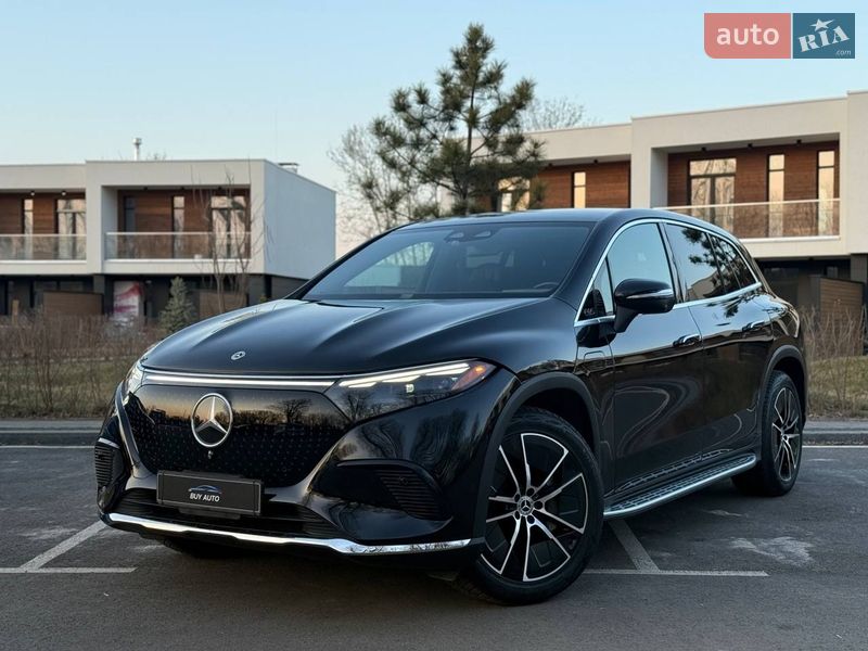 Mercedes-Benz EQS SUV 2023