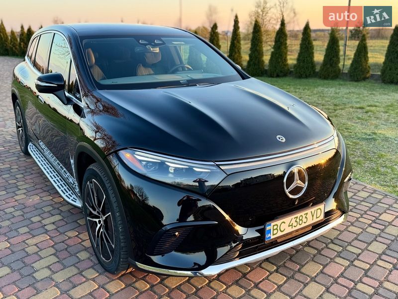 Mercedes-Benz EQS SUV 2023