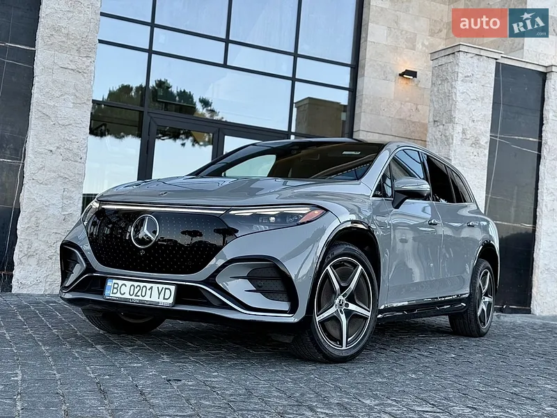 Mercedes-Benz EQS SUV