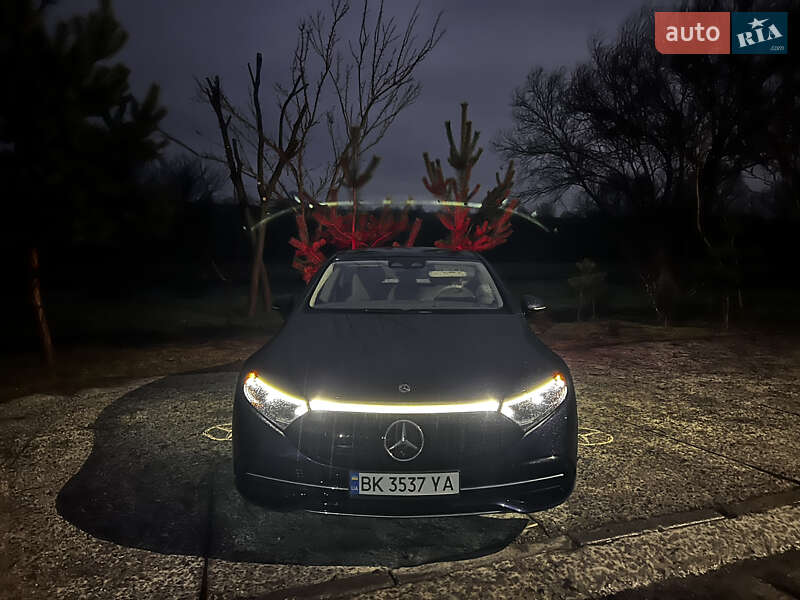 Седан Mercedes-Benz EQS 2021 в Ровно