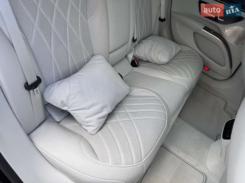 Седан Mercedes-Benz EQS 2022 в Луцке