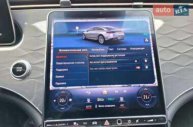 Седан Mercedes-Benz EQS 2022 в 