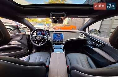 Седан Mercedes-Benz EQS 2022 в 
