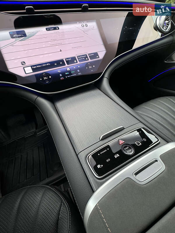 Седан Mercedes-Benz EQS 2022 в Виннице
