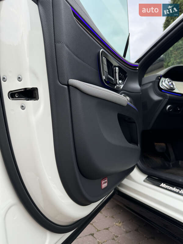 Седан Mercedes-Benz EQS 2022 в Виннице